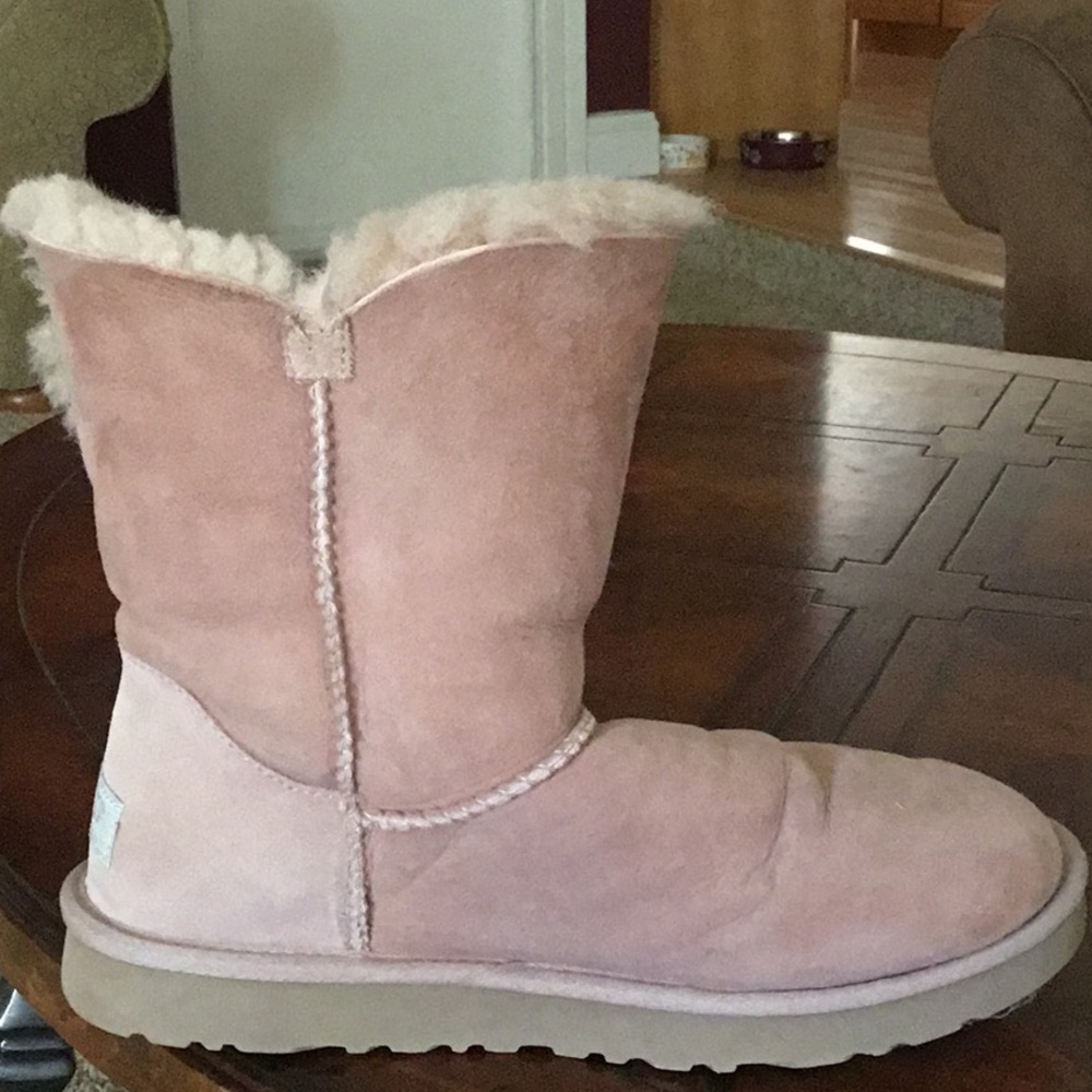 Ugg Bailey Button - image 3